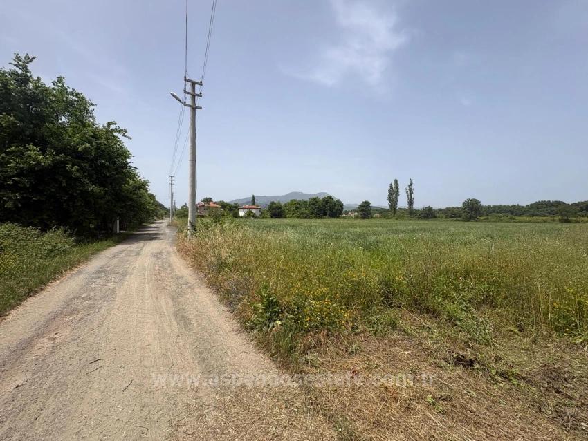 2390 M² Großes Grundstück Zum Verkauf In Okçular Marmaris