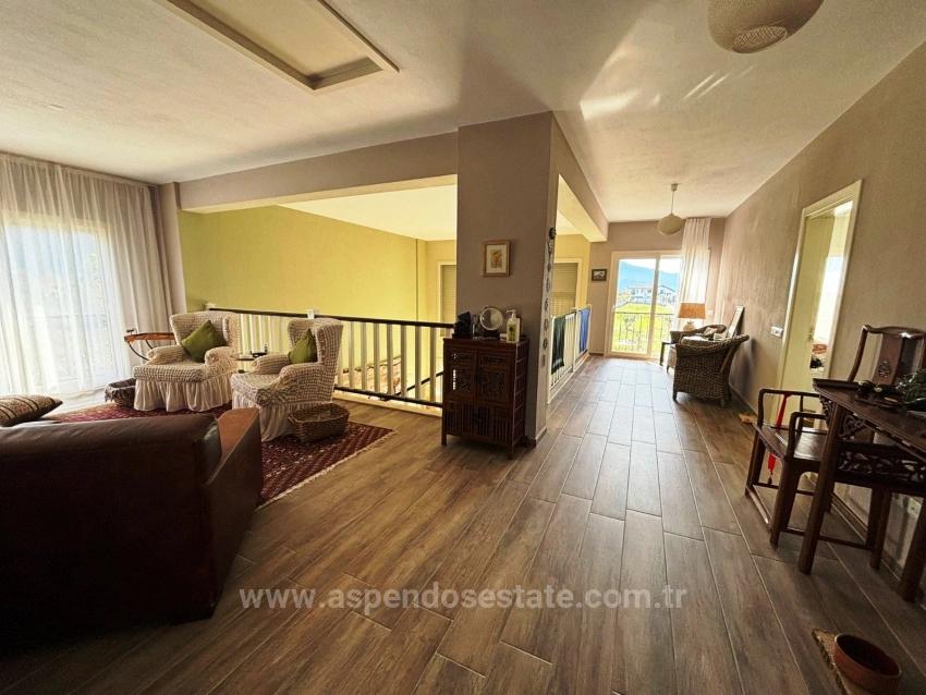 3+1 Villa Zum Verkauf Auf Einem 5000 M² Großen Grundstück In Dalyan