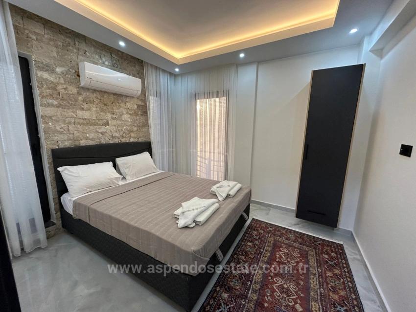 4+1 Villa Zum Verkauf In Eskiköy, Gelegen Auf Einem 14.136 M² Großen Grundstück