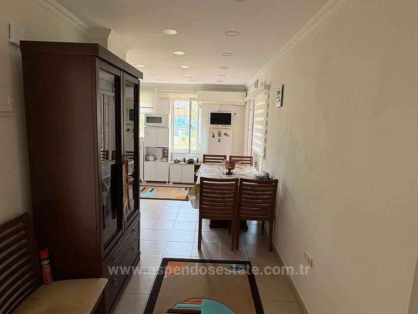 Zweistöckiges Haus Auf Einem 514 M² Großen Grundstück In Okçular Zu Verkaufen.