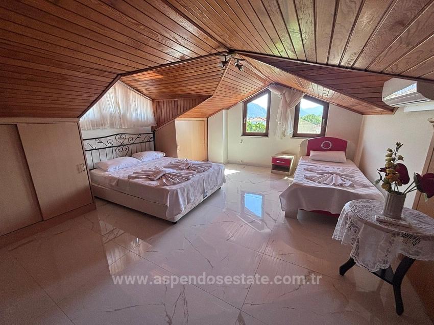 5+1 Villa Zum Verkauf Auf Einem 301 M² Großen Grundstück In Dalyan