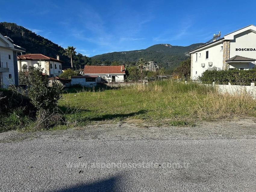841 M² Großes Grundstück Zum Verkauf In Dalyan Gülpınar Mit 15 % Bebauung.