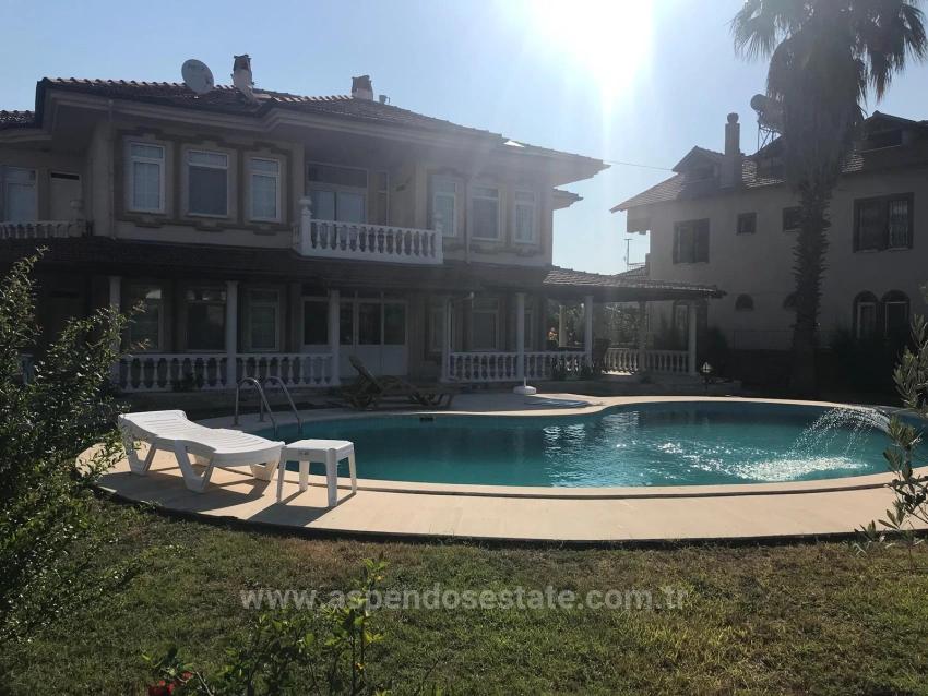 4+1 Villa Zum Verkauf Auf Einem 1000 M² Großen Grundstück In Dalyan