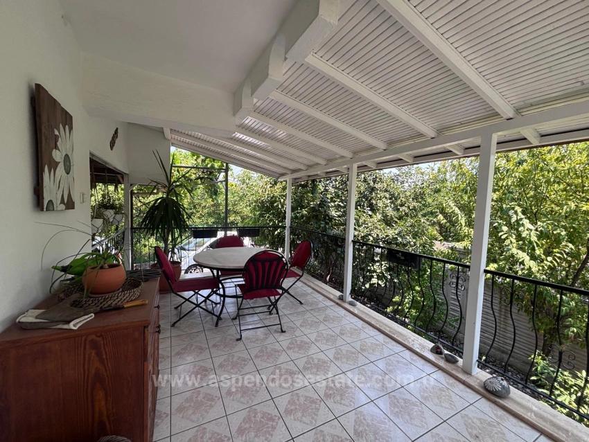 3+1 Villa Zum Verkauf Auf Einem 1151 M² Großen Grundstück In Okçular