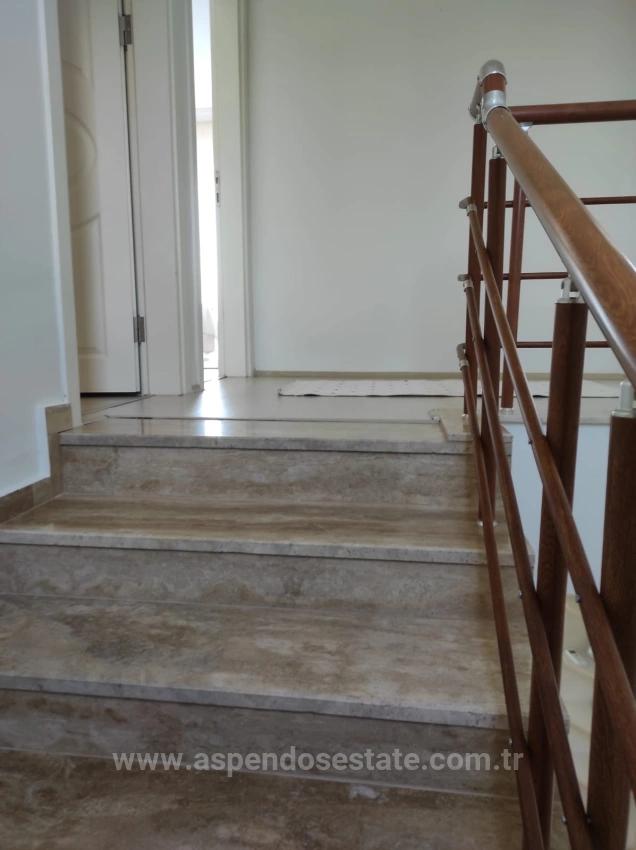 4+1 Villa Zum Verkauf Auf Einem Eckgrundstück Von 545 M2 In Dalyan Gülpınar