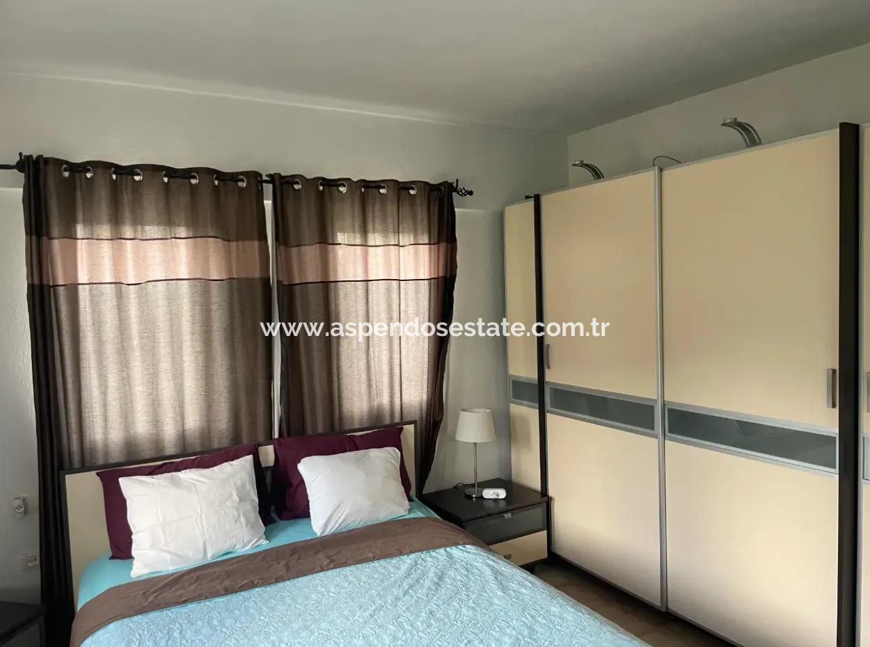 Villa Zum Verkauf In Okçular Auf 1007M2 Grundstück