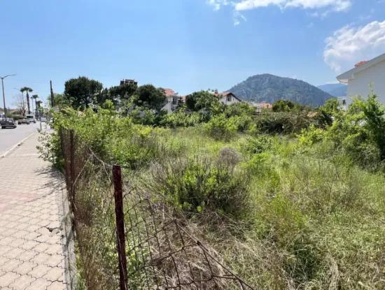 916M2 Gewerbe- Und Wohngrundstück Zum Verkauf An Der Hauptstraße In Dalyan Gülpınar