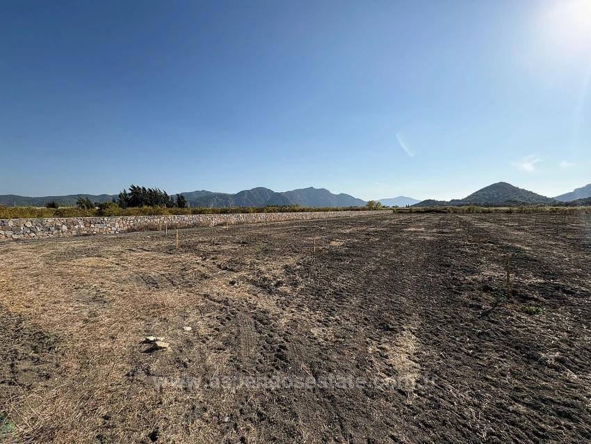 19,663 M² Farm Land And House In Eskiköy