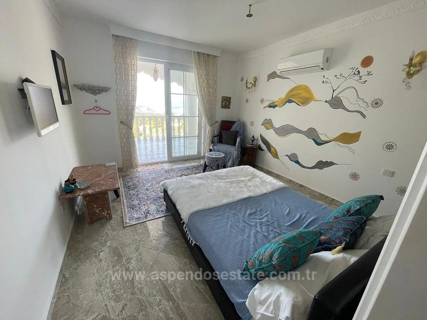 Vip Villa For Sale In Gökbel, On A 5000M2 Plot With Full Sea View.