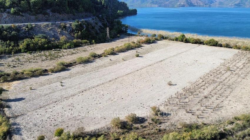 3210M2 2B Land For Sale In Çandır, Right On The Lakefront