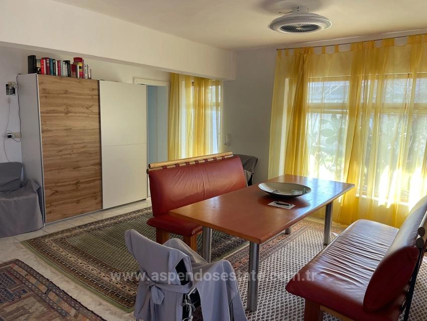 Detached Single-Story House For Sale On A 2882 M2 Plot In Eskiköy.