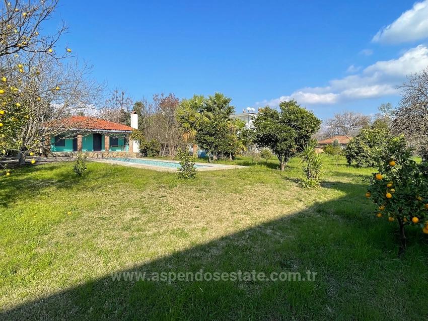 Detached Single-Story House For Sale On A 2882 M2 Plot In Eskiköy.