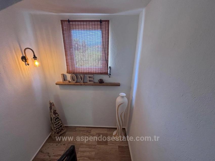 3+1 Villa For Sale On A 1151M2 Plot In Okçular