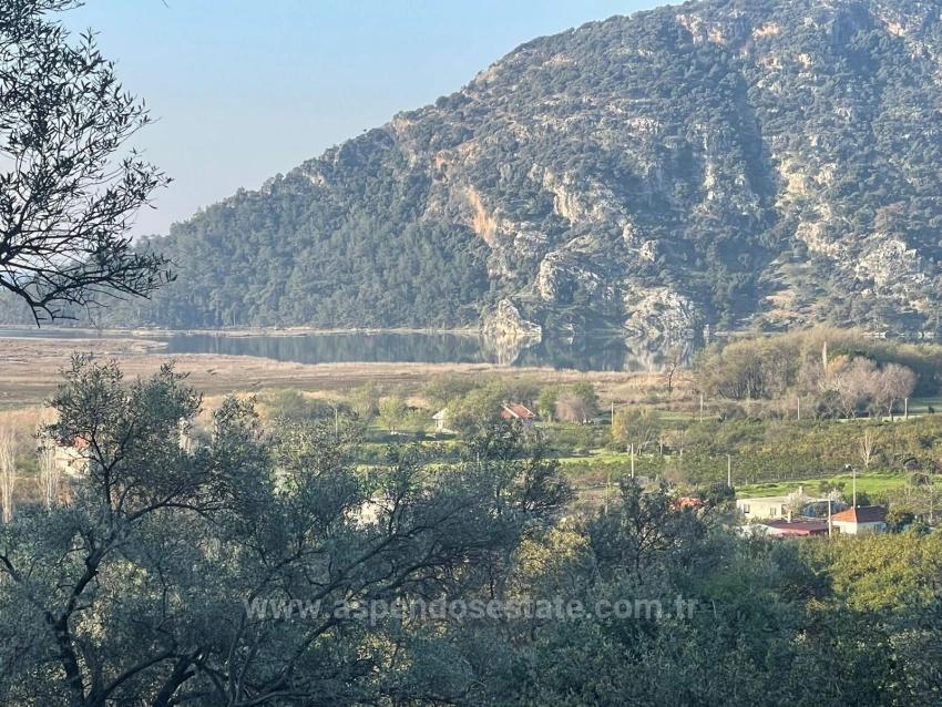 1252M2 Land For Sale With Lake View In Çandır