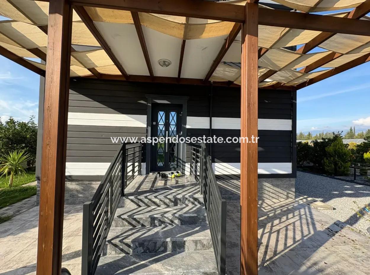 4 1 Villas For Sale In 14.136 M2 Field In Eskiköy