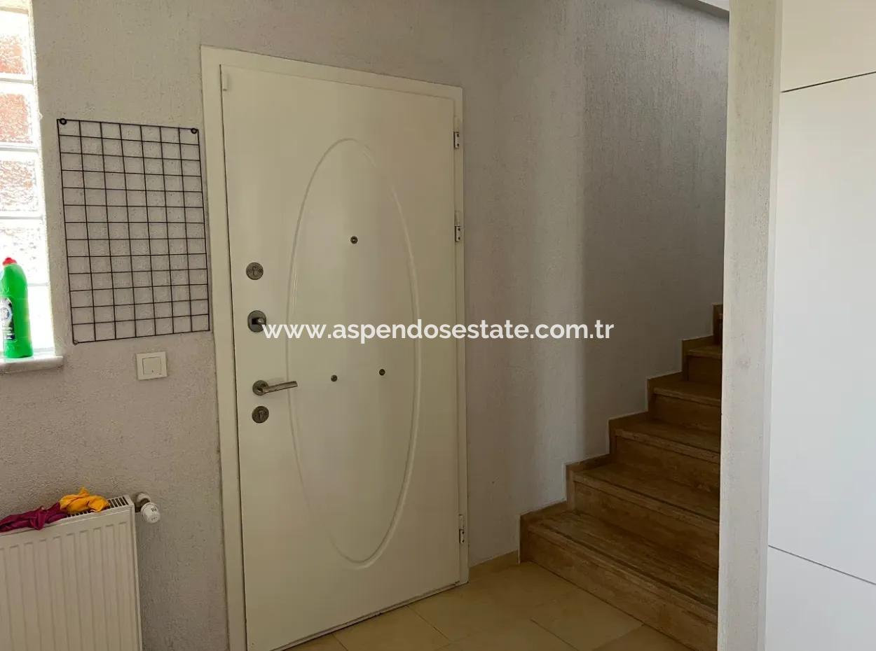 3 1 Villa For Sale In A Plot Of 600M2 In Dalyan