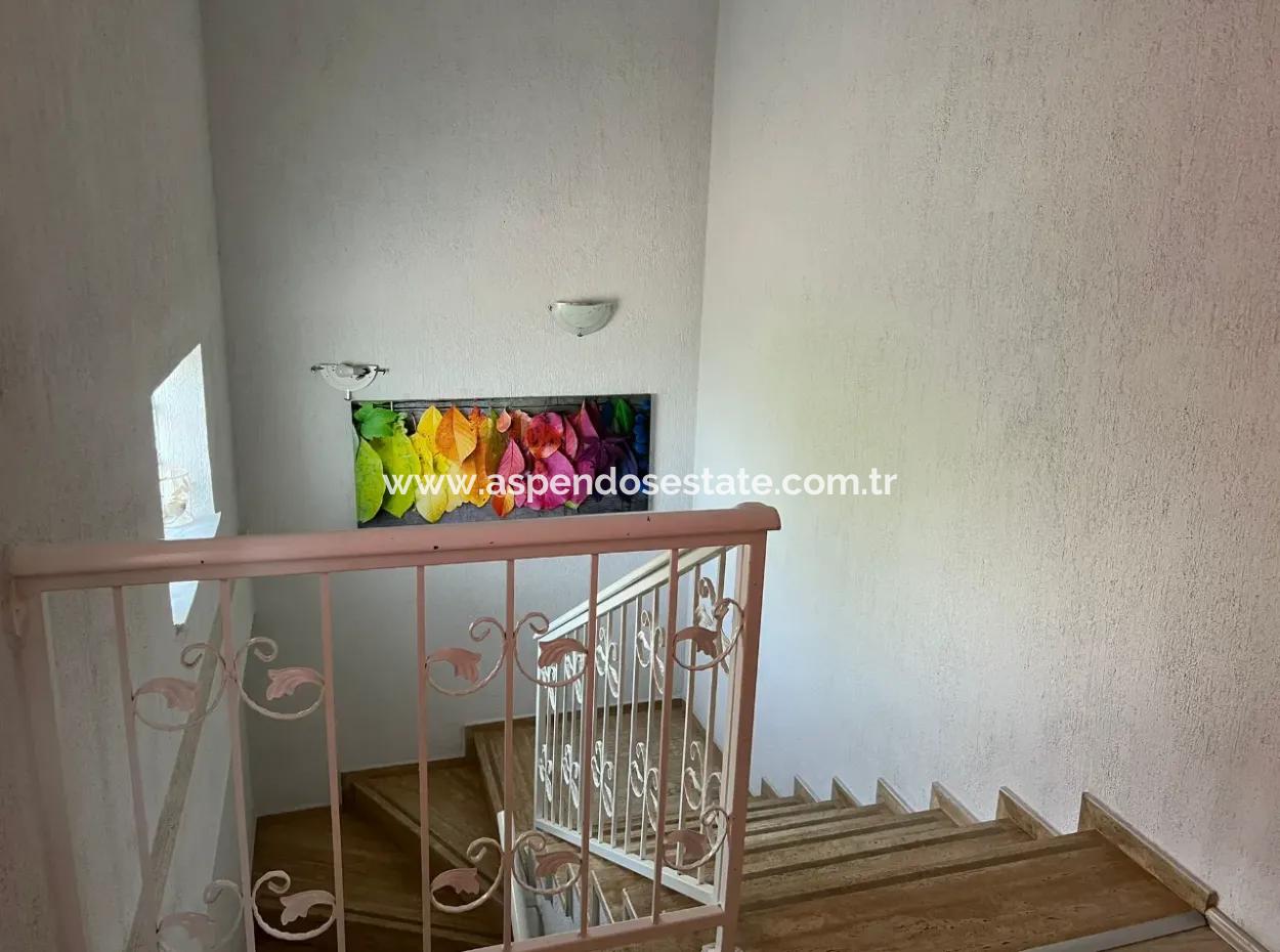 3 1 Villa For Sale In A Plot Of 600M2 In Dalyan