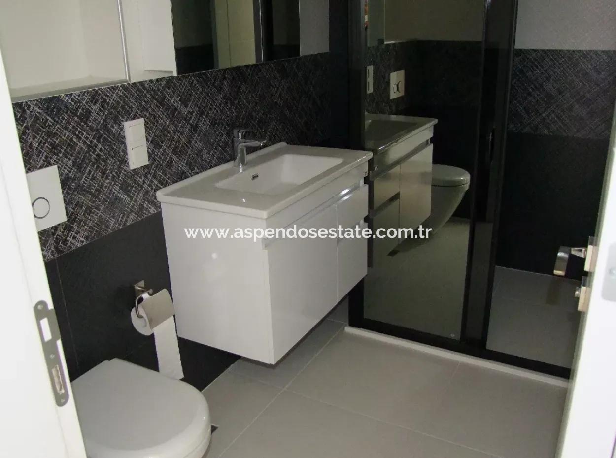 Luxury Villa For Sale In Zeytinalanda Köyceğinz Zeytınalanda 6800M2 Land Villa For Sale With Full Lake View