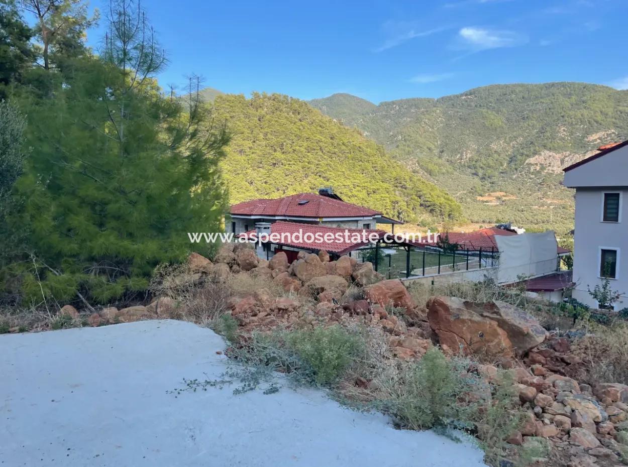 Land For Sale In Ekincik With Sea View 420M2 Zoned