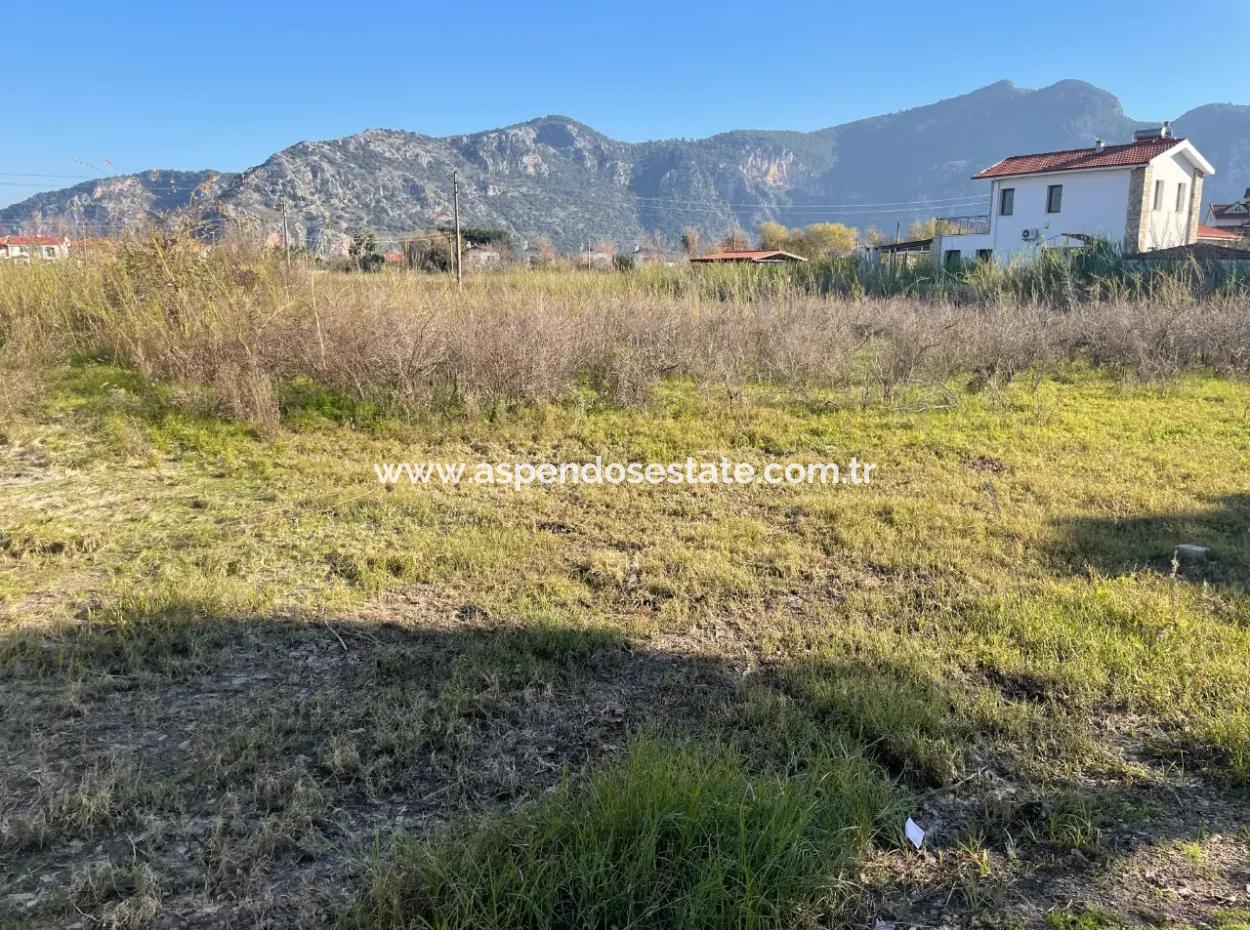 Dalyan 1000M2 Köşebaşı Land For Sale
