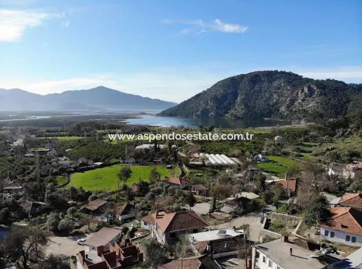 Land For Sale In Çandır 1252M2 With Lake View