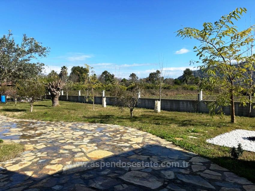 Продажа Виллы 3+1 На Участке 5000М2 В Дальяне