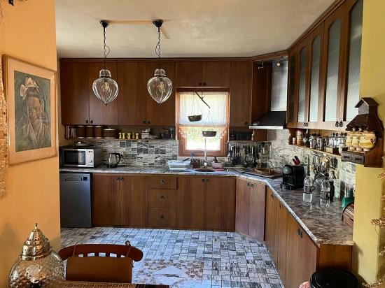 Каменная Вилла На Продажу В Дальян Гюльпынар На Участке 580М2