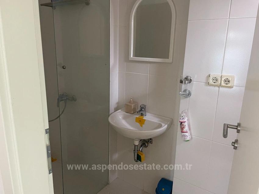 Eskiköy'de 2882 M2 Arsa İçerisinde Müstakil Satılık Tek Katlı Ev