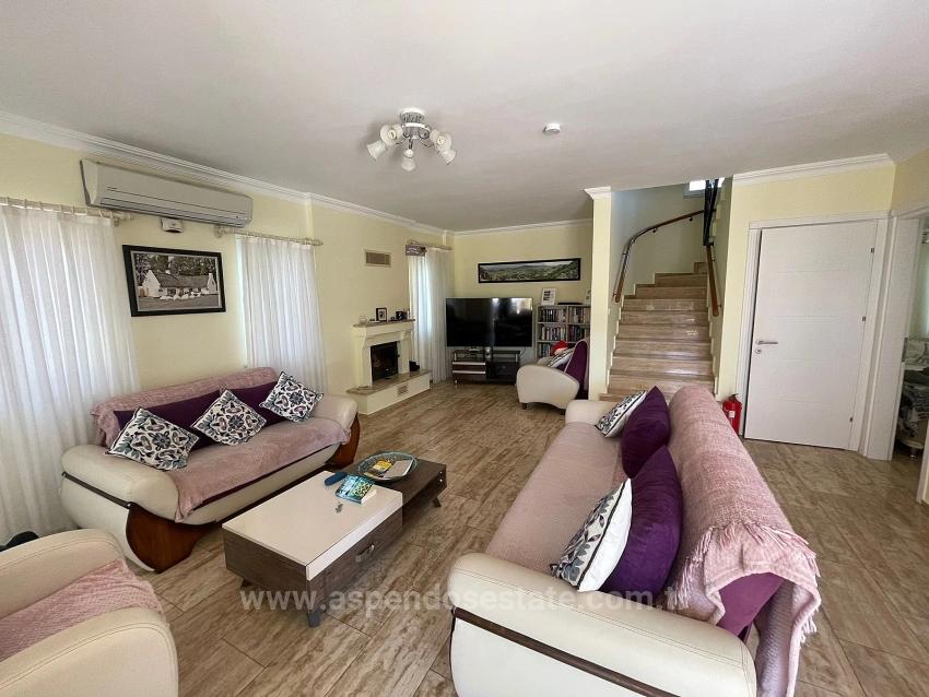 Dalyan Maraş'da Kral Mezarları Manzaralı Satılık Villa