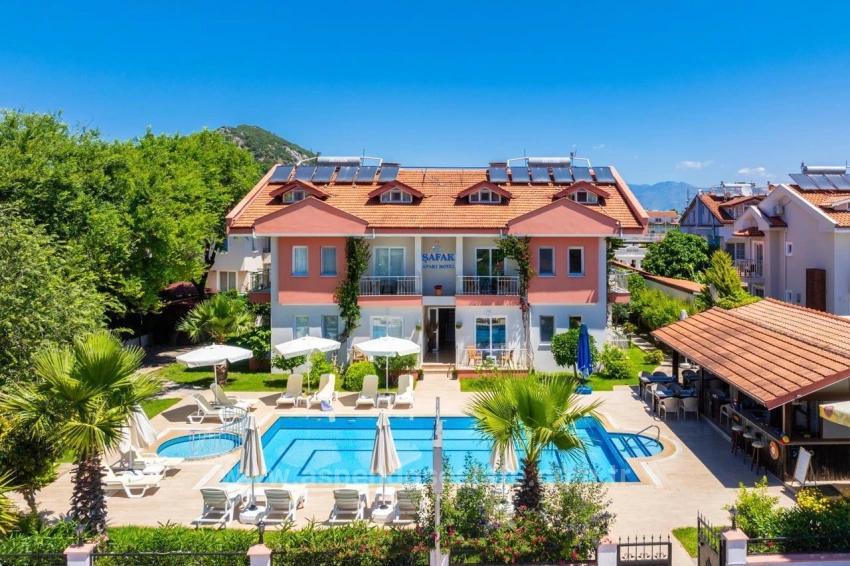 Dalyan'da 12 Odalı Satılık Apart Otel