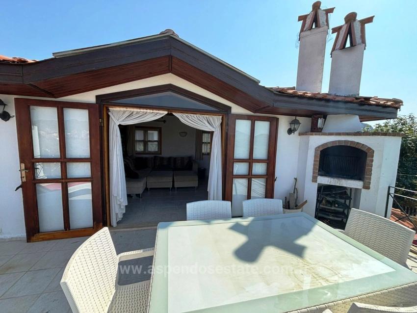 Dalyan Arıkbaşı'nda 600M2 Arsa İçerisinde Satılık Villa