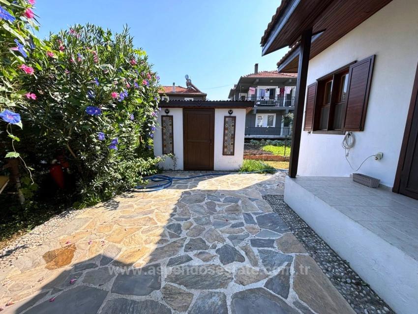 Dalyan Arıkbaşı'nda 600M2 Arsa İçerisinde Satılık Villa