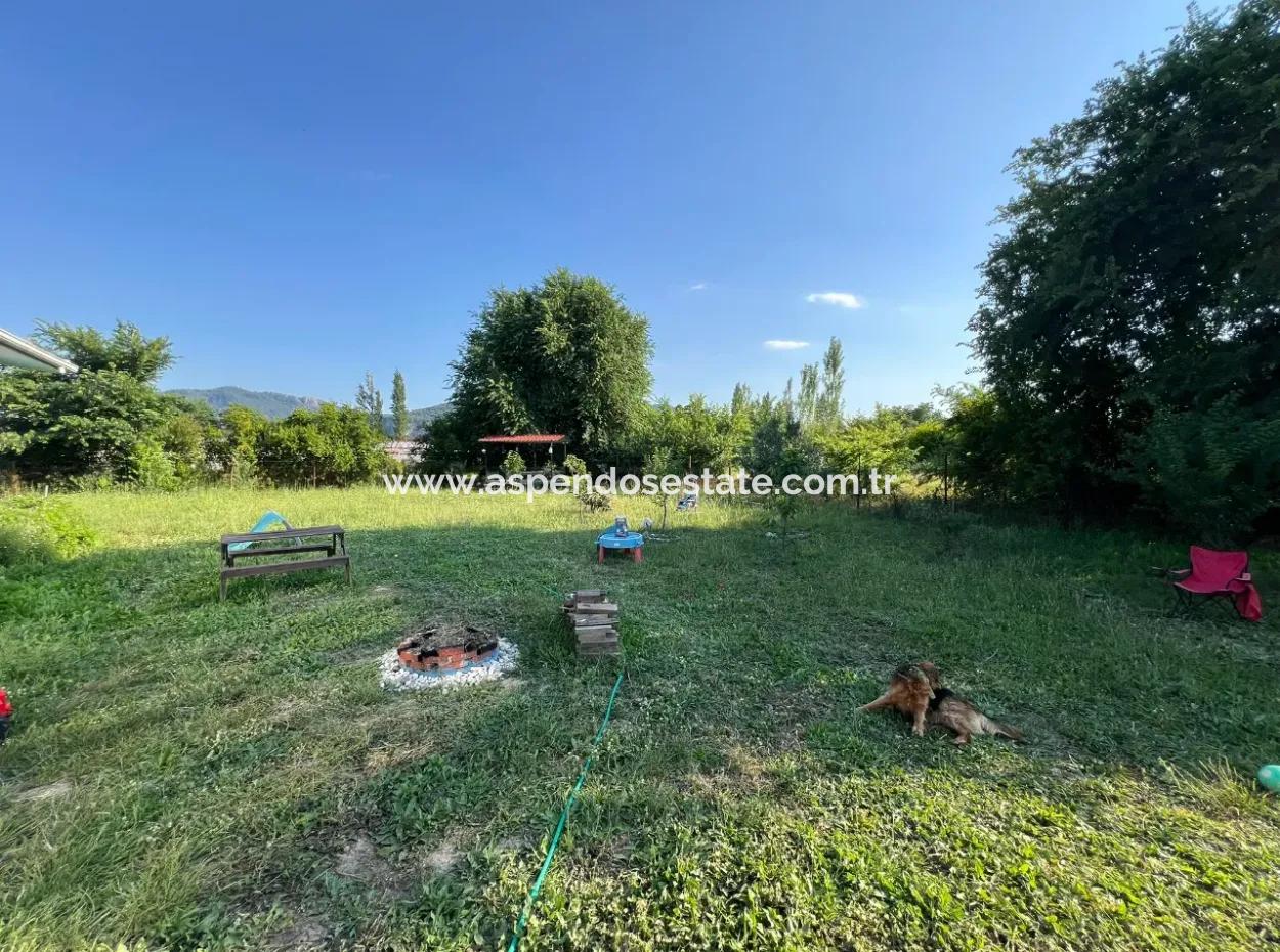 Eskiköy'de 1000M2 Arsa İçerisinde 2+1 Satılık Müstakil Evi