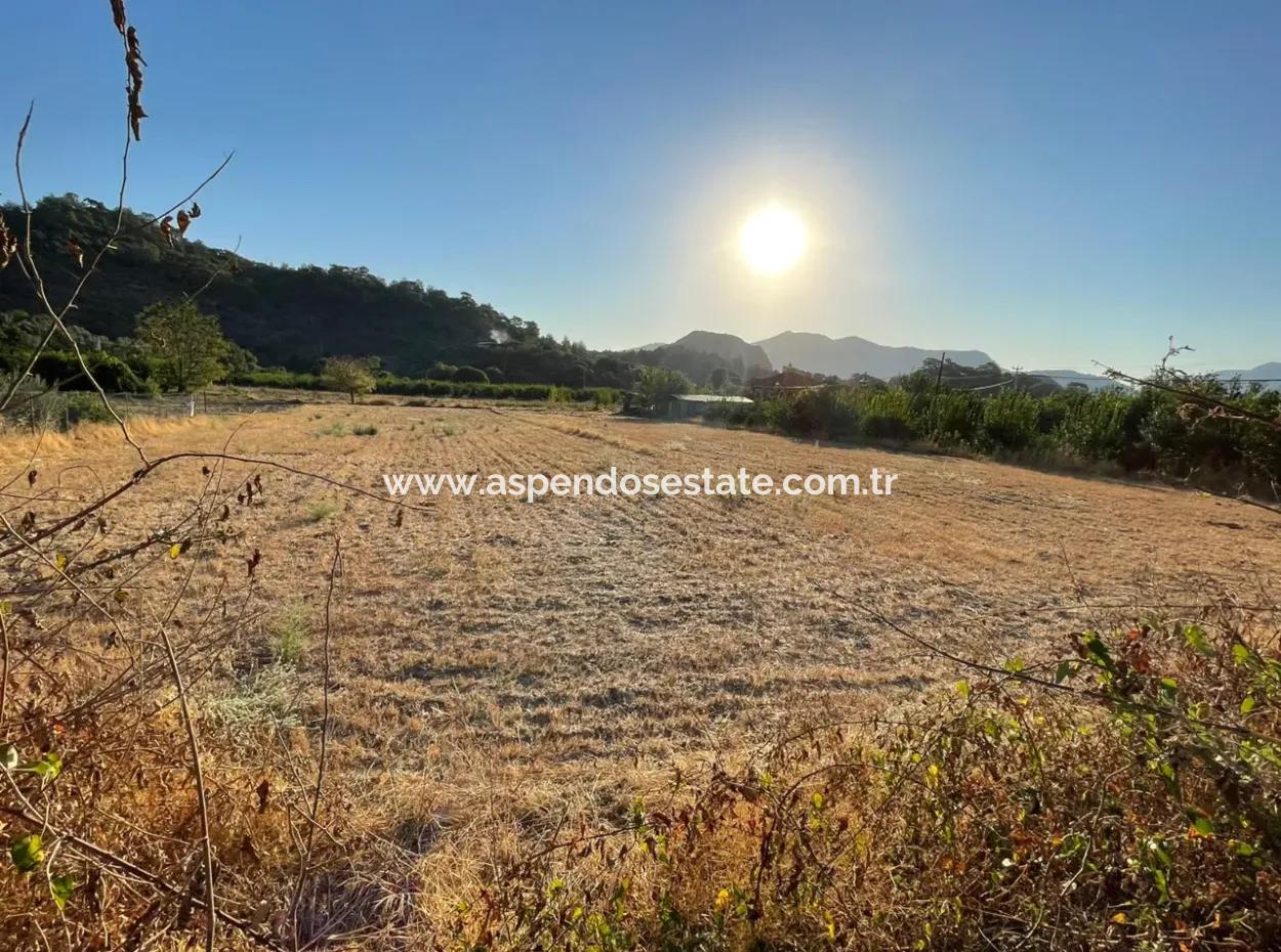 Çandır Köy Yerleşik Alanda 2000M2 Satılık Arsa