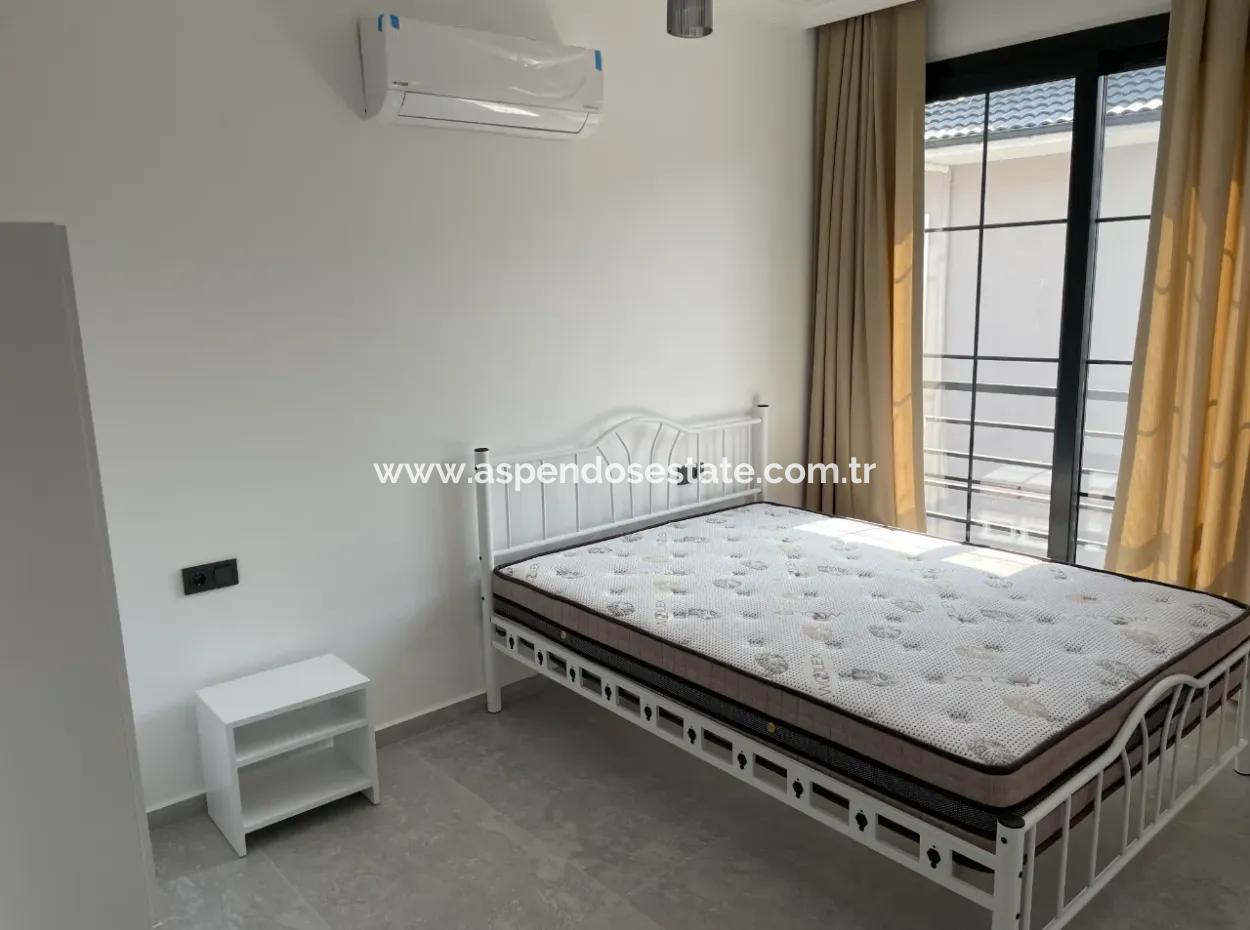 Dalyan  Merkezde 4+1 Satılık Villa