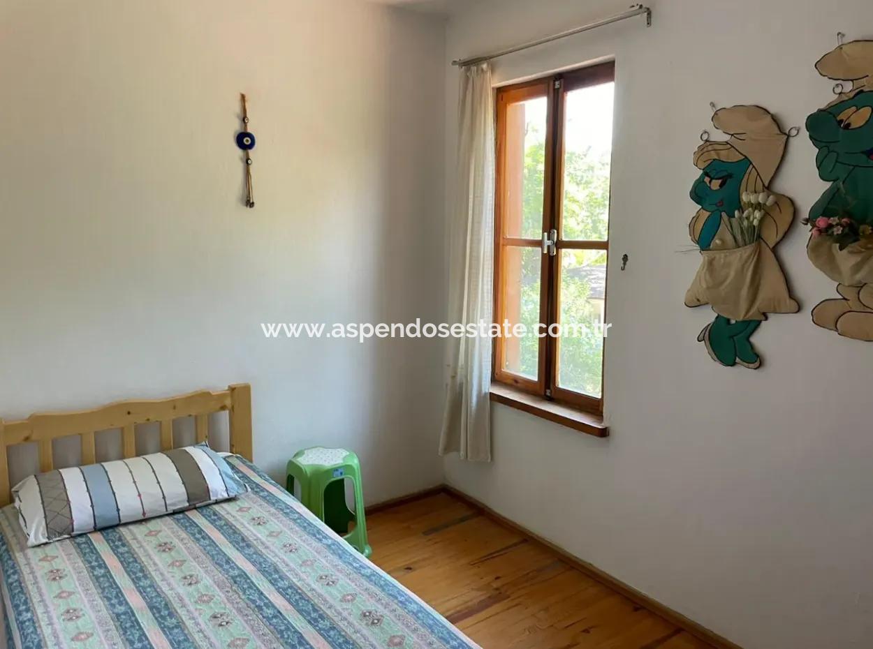 Dalyan Merkezde 5+1 Satılık Villa
