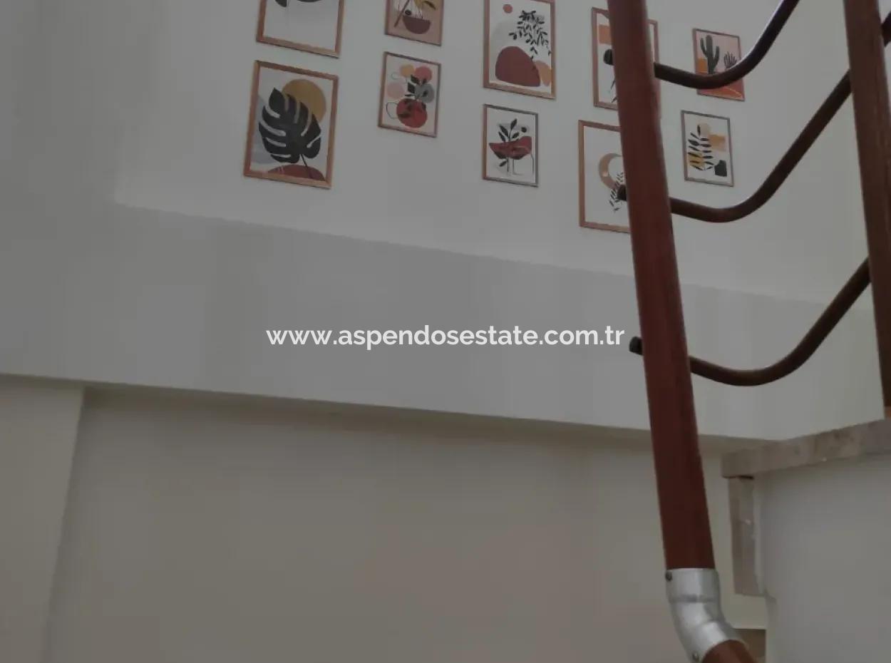 Dalyan Gülpınar'köşebaşı 545M2 Arsa İçinde Satılık 4+1 Villa