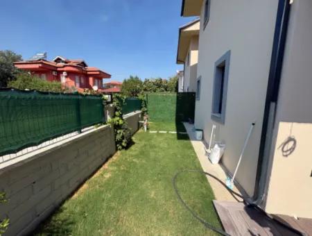 Dalyan'da Gülpınar'da Satılık 4+1 Villa